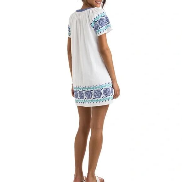 Vineyard Vines Embroidered White Cotton‎ Dress - Picture 2 of 9